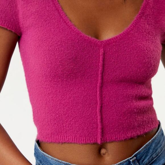 Free People Keep Me Warm Crop Top in Fuschia Large - Picture 1 of 8